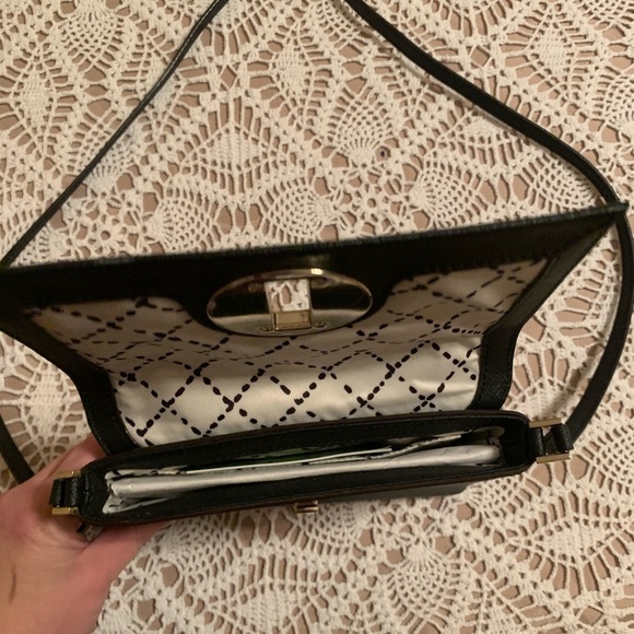 Kate Spade Cross-Body NWT - Picture 4 of 6